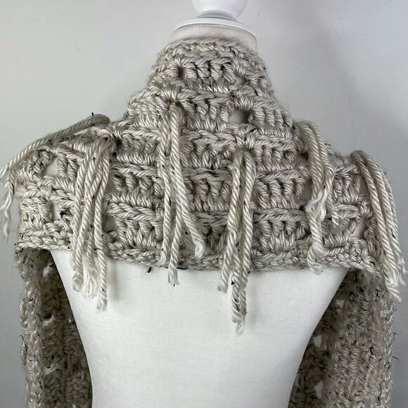 Scarf rectangle chunky knit  fringe detail long 84” - Picture 6 of 9